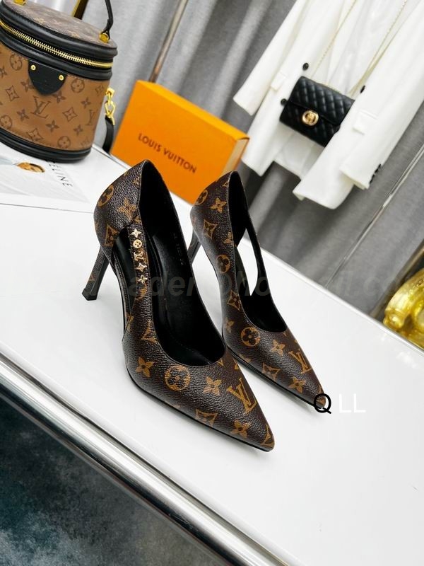 Louis Vuitton Women's Shoes 62